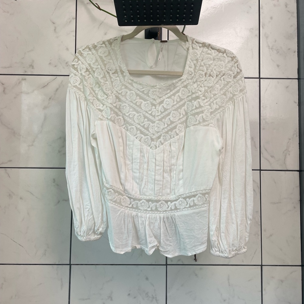 Free people white eyelet top